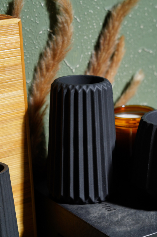Fat Ribbed Vase