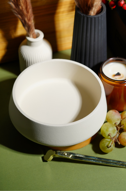 Large Deep Bowl