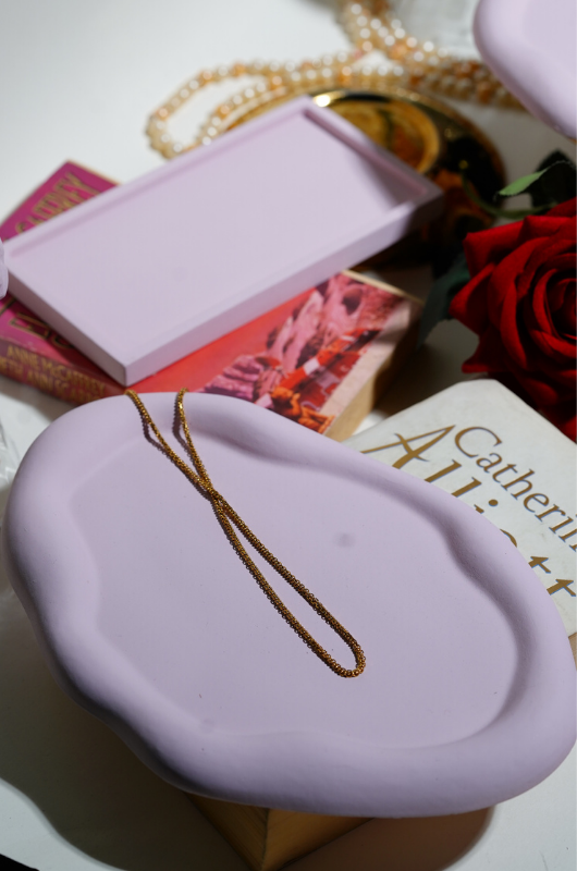 Oval Irregular Tray