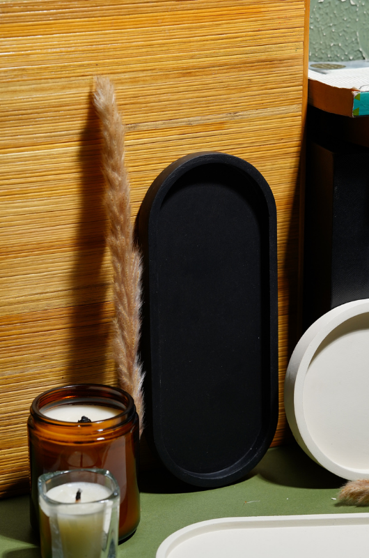 Sleek Oval Tray