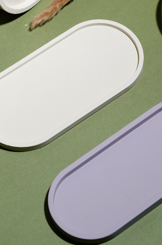 Sleek Oval Tray