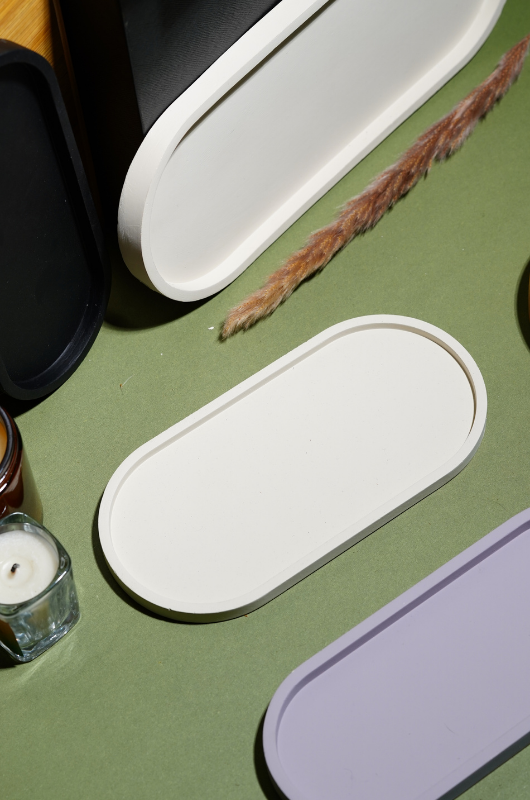 Sleek Oval Tray