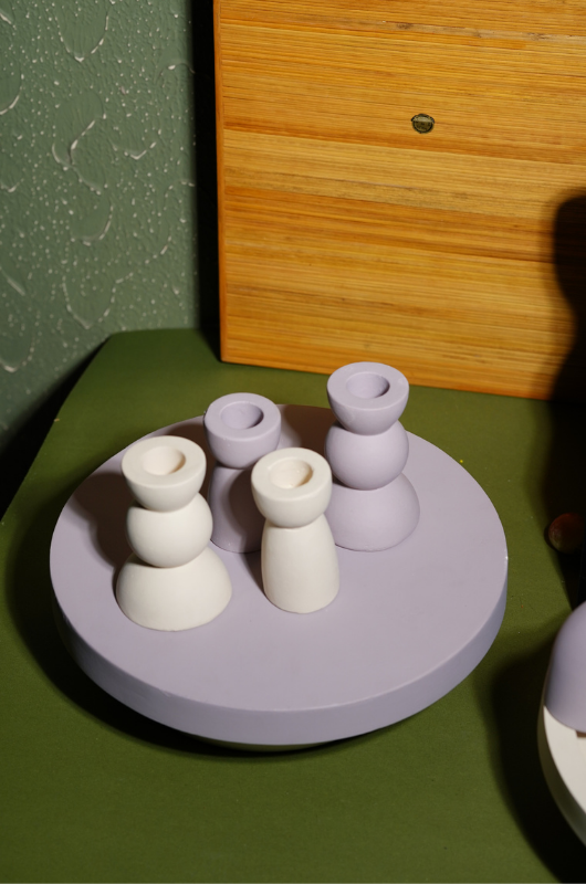 Circular Candle Holder Set